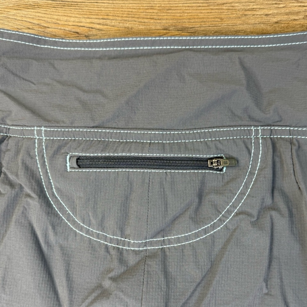 Athleta Women's Ripstop Nylon Skort Skirt Shorts Gray 903689 Cinch Size 4 - Picture 10 of 10